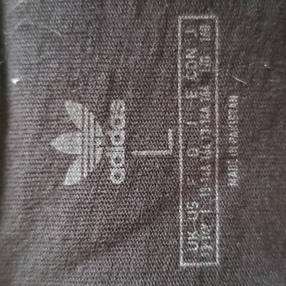 Junior Women's Adidas Tee - Picture 3 of 3